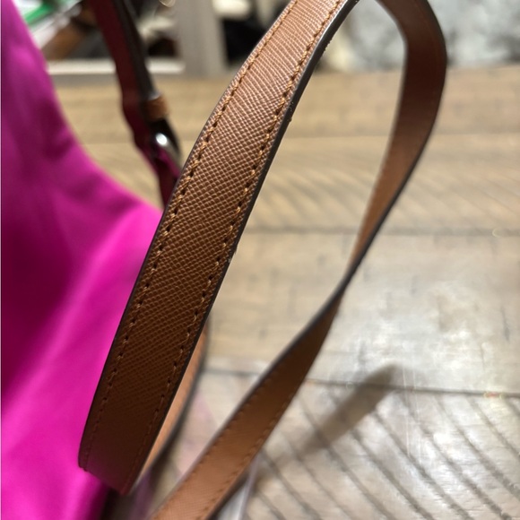 Michael Kors Fuchsia and Tan Crossbody Bag - Picture 5 of 9